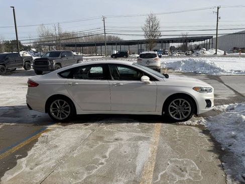 Used 2020 Ford Fusion SEL image 5