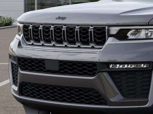 New 2026 Jeep Grand Cherokee Limited w/ Limited Altitude Package RWD image 11