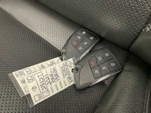 Used 2021 GMC Yukon Denali image 49