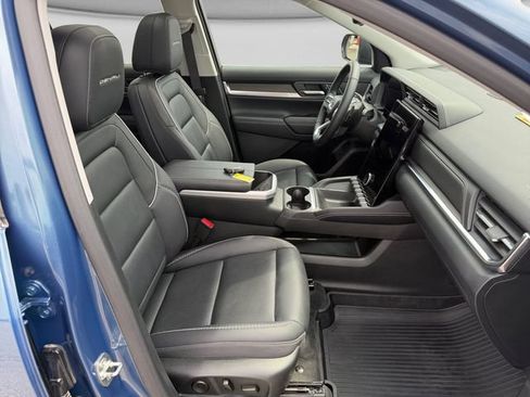 Used 2026 GMC Terrain Denali w/ LPO, Floor Liner Package AWD/4WD image 14