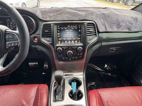 Used 2017 Jeep Grand Cherokee SRT AWD/4WD image 20