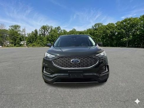Used 2023 Ford Edge SEL w/ Convenience Package AWD/4WD image 3