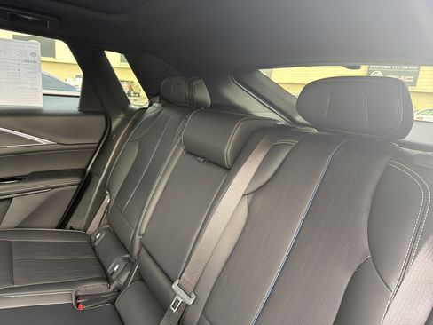 Certified 2024 Cadillac Lyriq Sport image 22