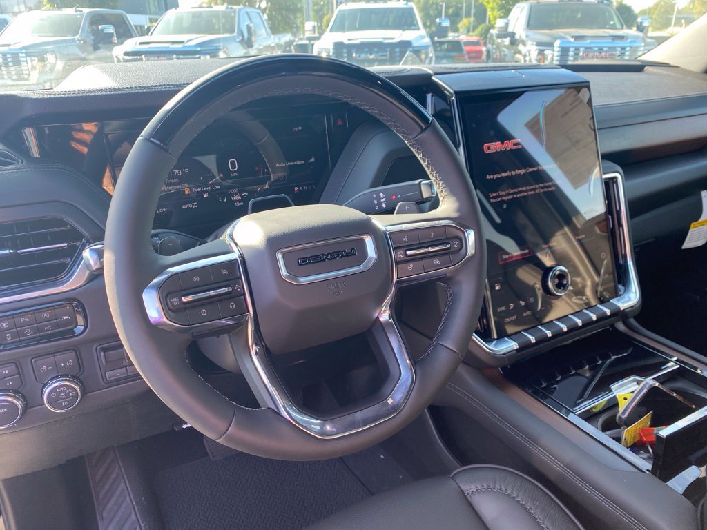 New 2026 GMC Yukon Denali w/ Advanced Technology Package AWD/4WD image 16