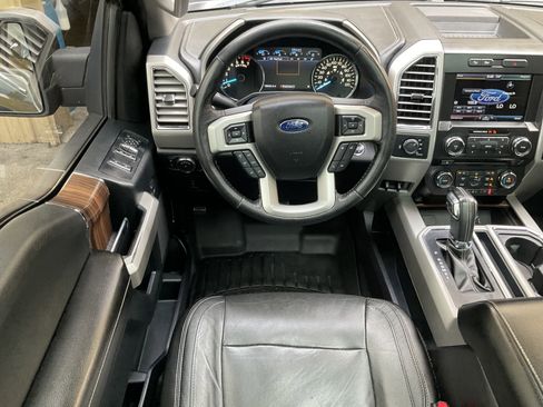 Used 2015 Ford F150 Lariat w/ Max Trailer Tow Package image 21