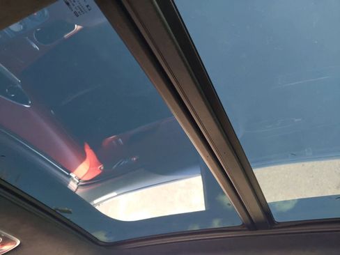 Used 2022 Genesis GV70 3.5T Sport w/ Sport Prestige Package image 19