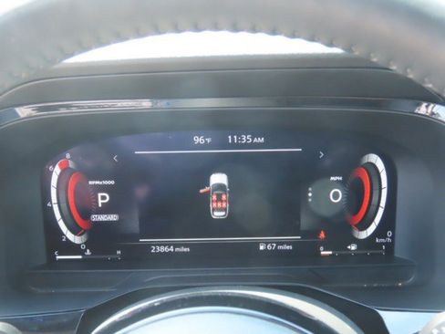 Used 2023 Nissan Pathfinder Platinum FWD image 28