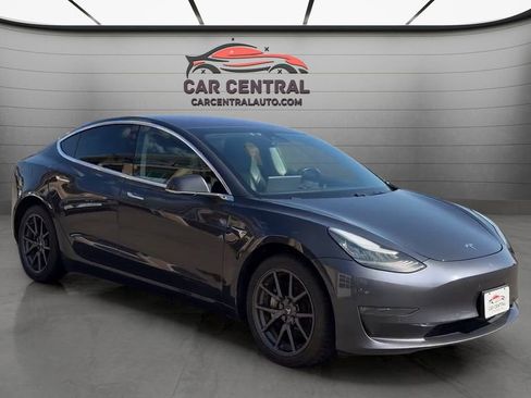 Used 2018 Tesla Model 3 Long Range AWD/4WD image 8
