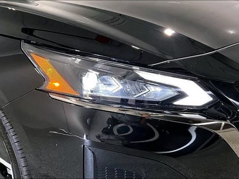 Used 2024 Nissan Altima 2.5 SR AWD/4WD image 36