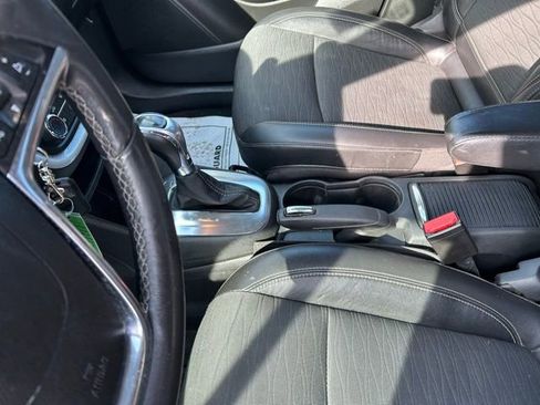 Used 2015 Buick Encore FWD image 29