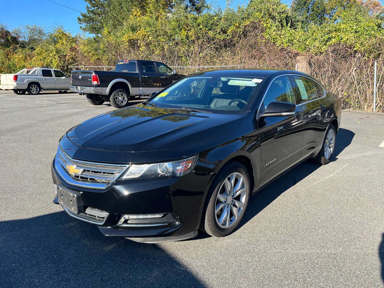Used 2019 Chevrolet Impala LT w/ LT Leather Package FWD image 2