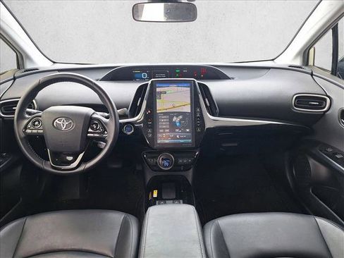 Used 2020 Toyota Prius Prime XLE image 14