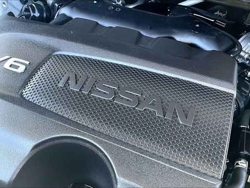 Certified 2022 Nissan Pathfinder SV FWD image 31