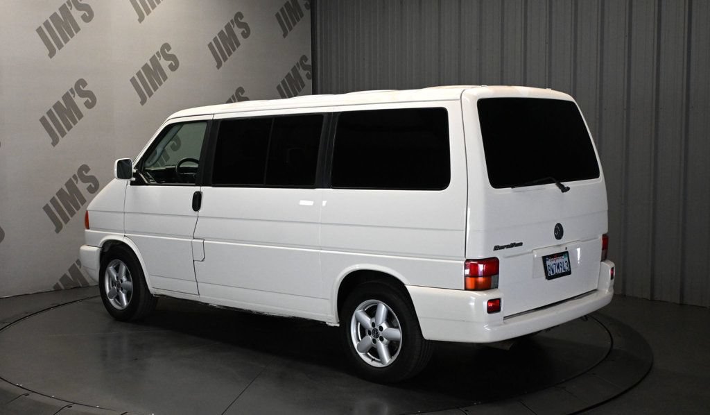Used 2002 Volkswagen Eurovan MV FWD image 8