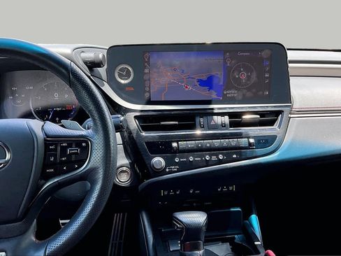 Certified 2022 Lexus ES 350 F Sport FWD image 7