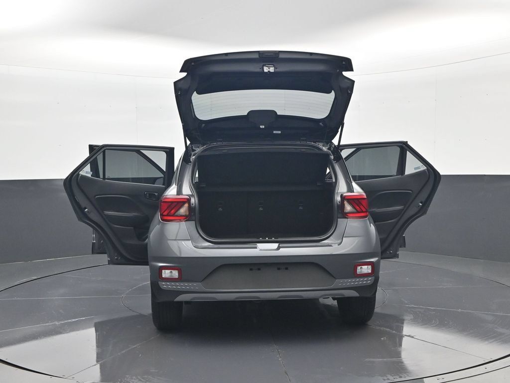 Certified 2026 Hyundai Venue SEL FWD image 33