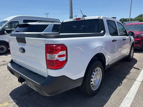 Used 2025 Ford Maverick XL FWD image 2
