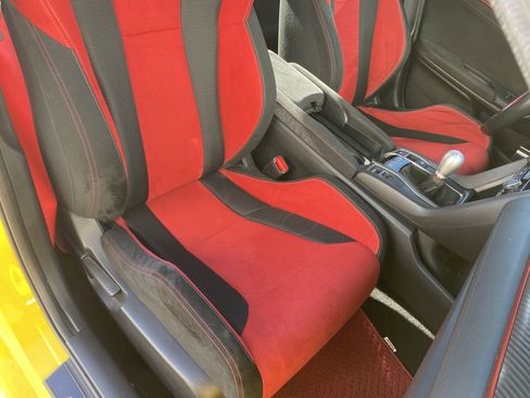 Used 2021 Honda Civic Type R Limited image 8