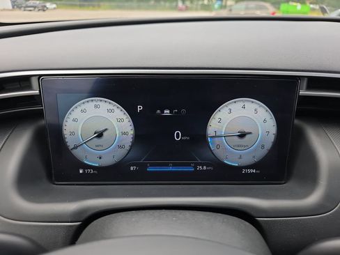 Used 2023 Hyundai Santa Cruz SEL Premium AWD/4WD image 34