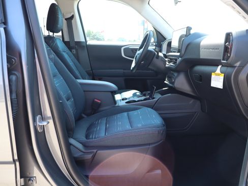 New 2025 Ford Bronco Sport Heritage w/ Convenience Package image 12