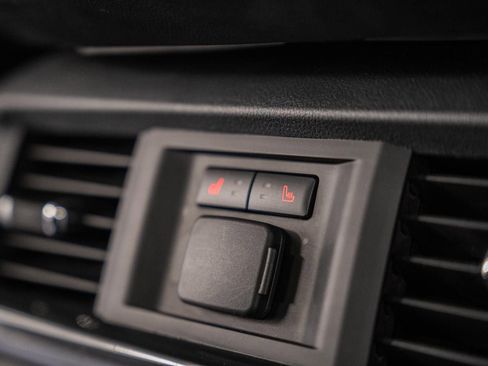 Certified 2022 Ford F150 Lariat w/ Equipment Group 502A High image 41