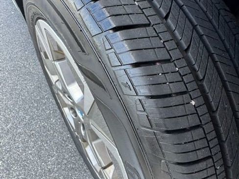Used 2024 BMW X1 xDrive28i AWD/4WD image 25