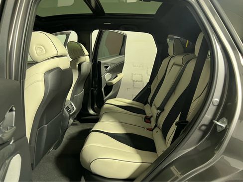 Used 2025 Acura RDX A-Spec image 24