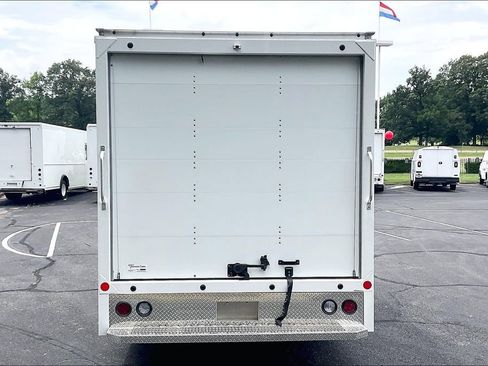 New 2024 Ford E-450 and Econoline 450 Super Duty w/ Driver's Safety Package image 4