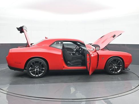 Used 2021 Dodge Challenger R/T Scat Pack image 26