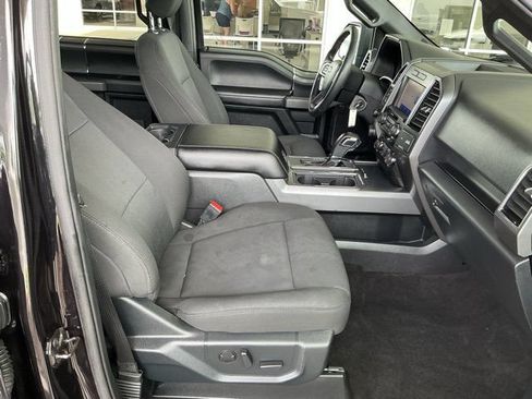 Used 2020 Ford F150 XLT w/ Equipment Group 302A Luxury AWD/4WD image 19