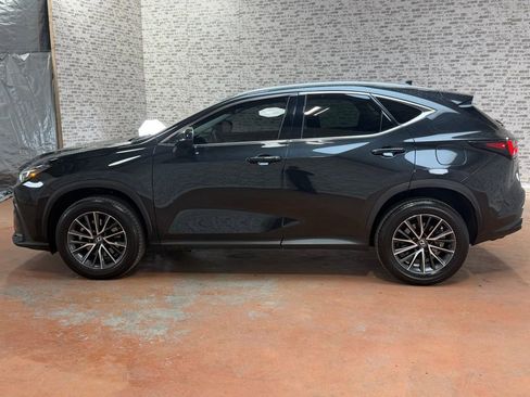 Used 2022 Lexus NX 250 FWD image 4