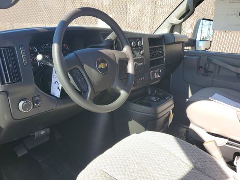New 2025 Chevrolet Express 3500 w/ Power Convenience Package image 17