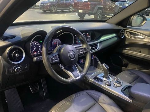 Used 2024 Alfa Romeo Stelvio Ti image 14
