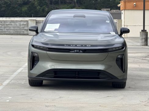 Used 2026 Lucid Gravity Grand Touring image 5