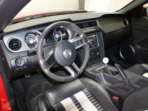 Used 2011 Ford Mustang Shelby GT500 w/ SVT Performance Pkg RWD image 22