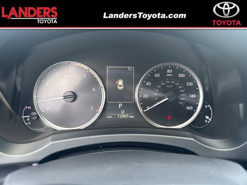 Used 2025 Lexus IS 350 F Sport RWD image 1
