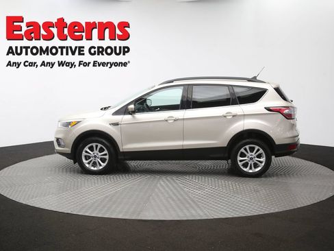 Used 2018 Ford Escape SE w/ SE Sync 3 Package AWD/4WD image 60