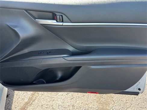 Used 2023 Toyota Camry LE image 13