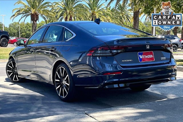 Used 2025 Honda Accord Touring image 12