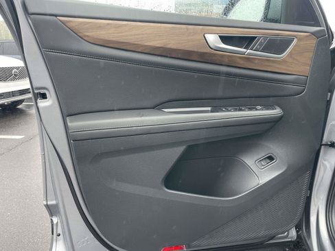 New 2026 Volkswagen Atlas SE FWD image 16