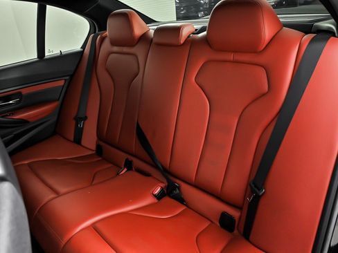 Used 2016 BMW M3 RWD image 19