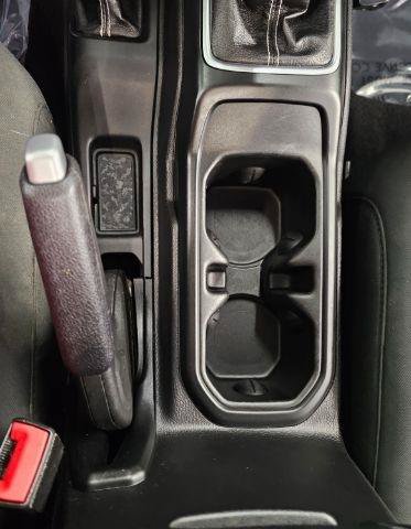 Used 2020 Jeep Wrangler Unlimited Sahara AWD/4WD image 27