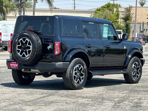 Certified 2025 Ford Bronco Outer Banks AWD/4WD image 3