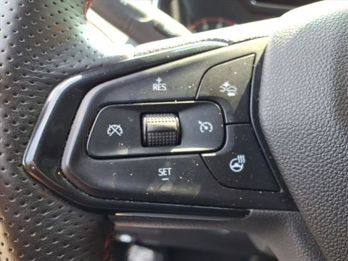 Used 2023 Chevrolet TrailBlazer RS w/ Convenience Package FWD image 19