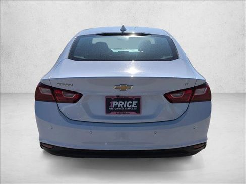 Used 2025 Chevrolet Malibu LT image 6