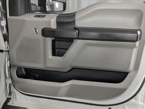 Used 2019 Ford F250 XL w/ STX Appearance Package AWD/4WD image 21