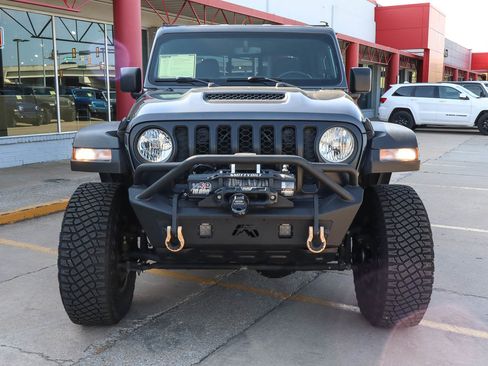 Used 2022 Jeep Gladiator Mojave w/ Cold Weather Group AWD/4WD image 3