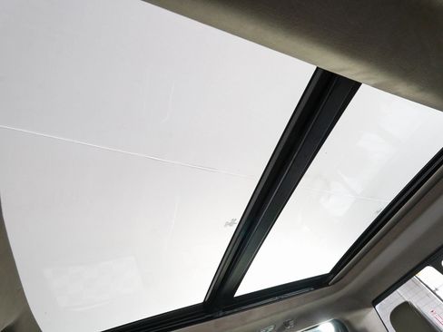 Used 2026 Ford F250 Platinum w/ Platinum Plus Package image 29