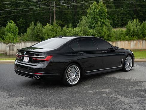 Used 2020 BMW ALPINA B7 xDrive AWD/4WD image 21