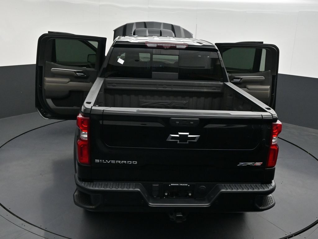 Used 2023 Chevrolet Silverado 1500 ZR2 w/ Technology Package AWD/4WD image 40